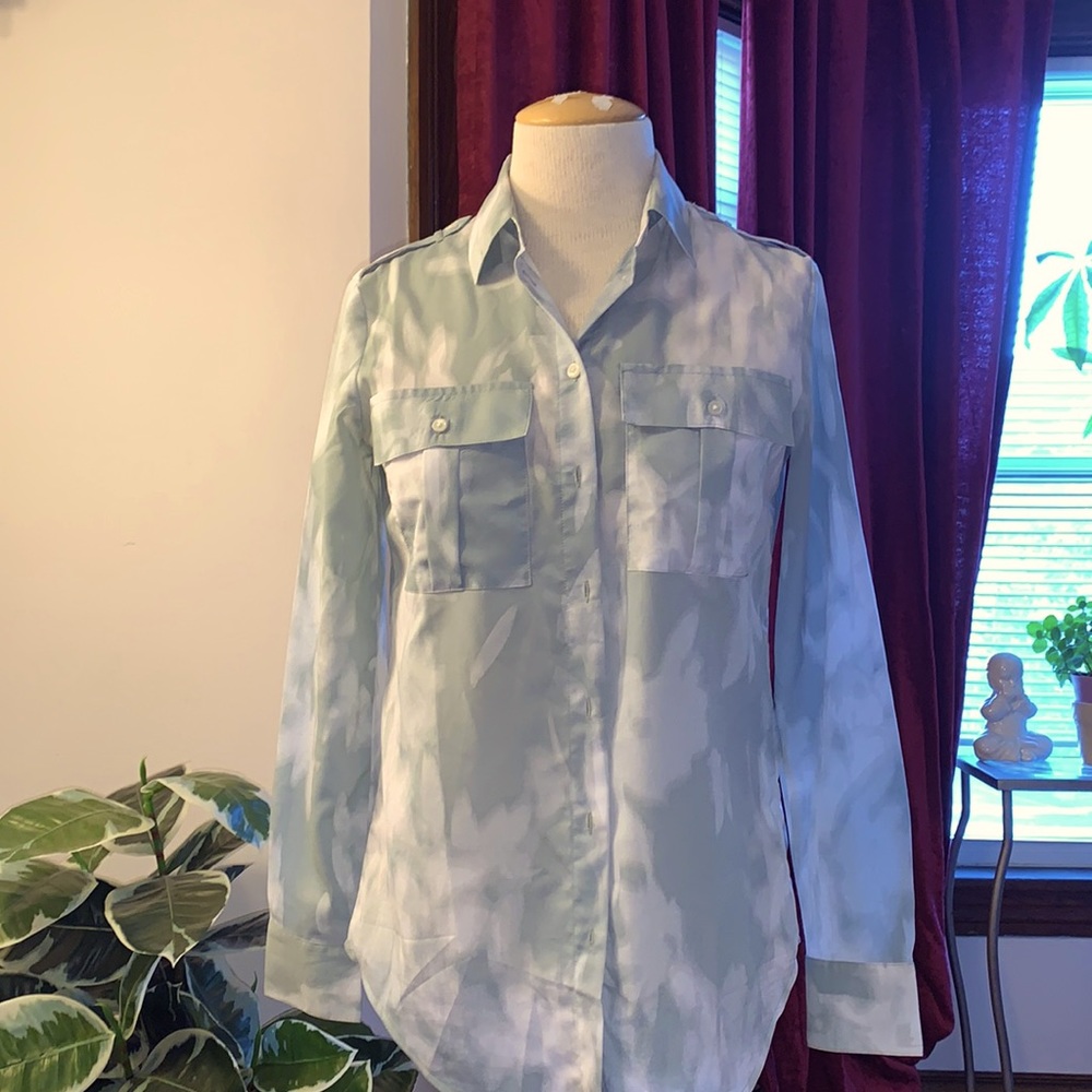 Grayish blue white Dillon button up